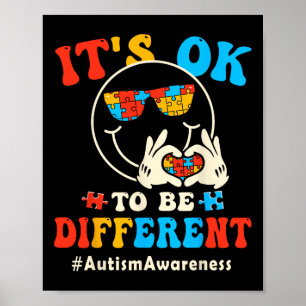 Het Is Ok Om Anders Te Zijn Autisme Groovy Lachend Poster