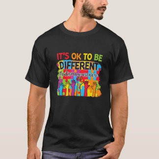 Het Is Ok Om Anders Te Zijn Handpuzzel Autisme Bew T-shirt