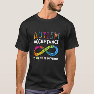 Het is ok om anders te zijn Oneindigheidssymbool A T-shirt
