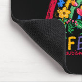 Het is OK om anders te zijn Rainbow Autism Awarene Muismat (Hoek)