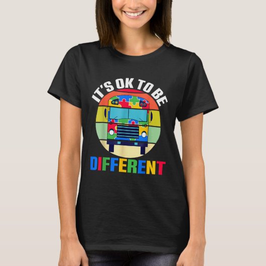 Het is OK om een andere Autism Awareness School Bu T-shirt (Voorkant)