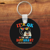 Het is OK om verschillende autisme groovy glimlach Sleutelhanger (Voorkant)