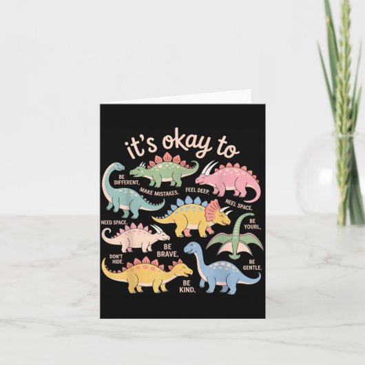 Het is oké om anders te zijn Grappige dinosaurus a Kaart (Voorkant)