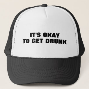 Het is oké om Drink Trucker Hat te krijgen Pet