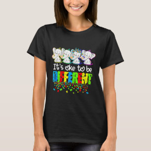 Het is oké om een ander Puzzle Elephant Autism Awa T-shirt