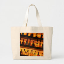 Het is om vijf uur ergens.