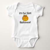 Het is onze eerste halloween Twins in Pumpkin Body Romper (Voorkant)