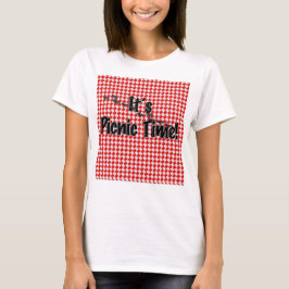 Het is Picnic Time. Rood Gecontroleerde tafelkledi T-shirt