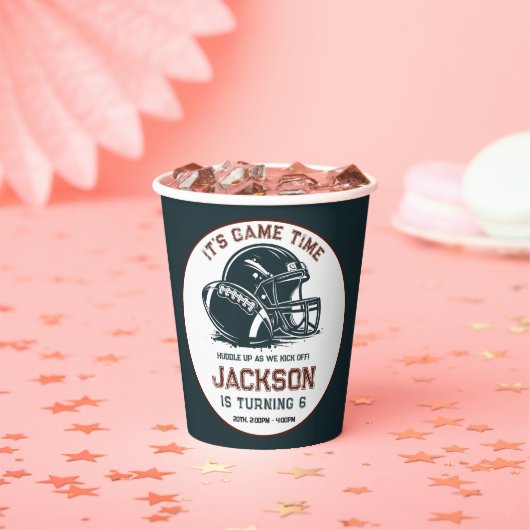 Het is speeltijd! Kick off football verjaardag kin Papieren Bekers (Insitu)