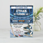 Het is Speltijd! Ice Hockey Birthday Invitation Kaart (Staand voorkant)