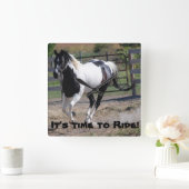 Het is tijd om een paard te rijden vierkante klok (Huis)