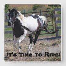 Het is tijd om een paard te rijden