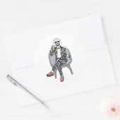 Het is tijd om te feesten ronde sticker (Envelop)