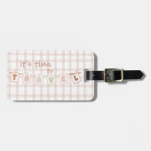 Het is tijd om te reizen Schattigee Brown Gingham  Bagagelabel (Voorkant horizontaal)