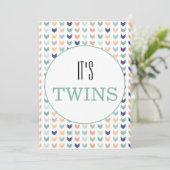 Het is Twins Modern Geometric Twins Baby shower Kaart (Staand voorkant)