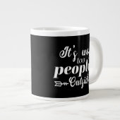 Het is veel te druk buiten typografie grote koffiekop (Voorkant rechts)