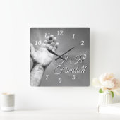 Het is voltooid grijswaardenwandklok vierkante klok (Huis)