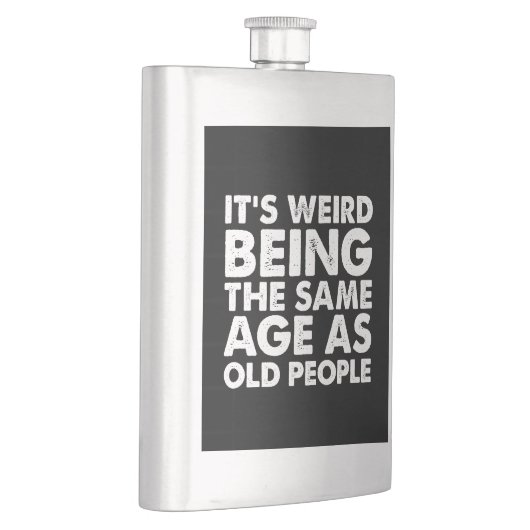 Het is vreemd dat het dezelfde leeftijd heeft als  flacon (Rechts)