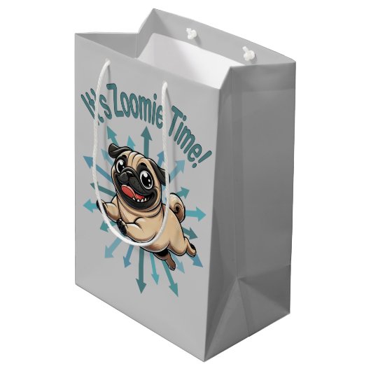 Het is Zoomie Tijd Pug Medium Cadeauzakje (Achterkant Gekanteld)