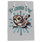 Het is Zoomie Time Scottish Fold Cat Medium Cadeauzakje (Voorkant)