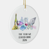 Het jaar dat we thuis bleven 2020 Covid Kerst Wijn Keramisch Ornament (Rechts)