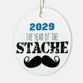Het Jaar van T\de Staak Mustache Keramisch Ornament (Links)