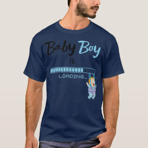 Het jongetje laat een grappige pasgeboren baby zie t-shirt