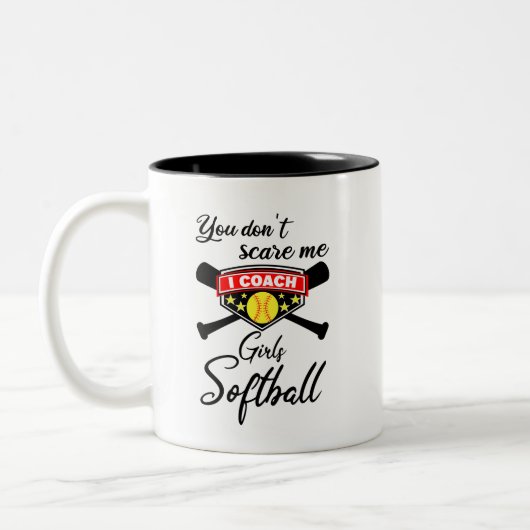 Het kan me niet schelen dat ik Coach Girls Softbal Tweekleurige Koffiemok (Links)