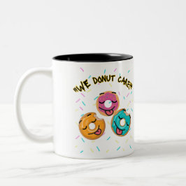 Het kan ons niet schelen tweekleurige koffiemok