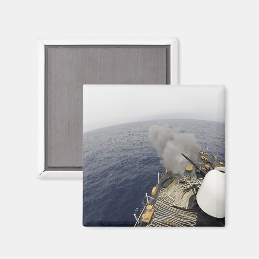 Het kanon MK-75 76 mm Magneet (Voorkant / Achterkant)