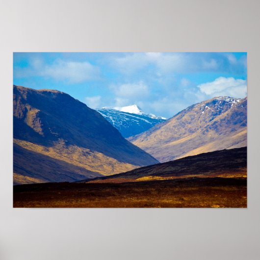 Het kijken naar Glen Etive, Schotland Poster (Voorkant)