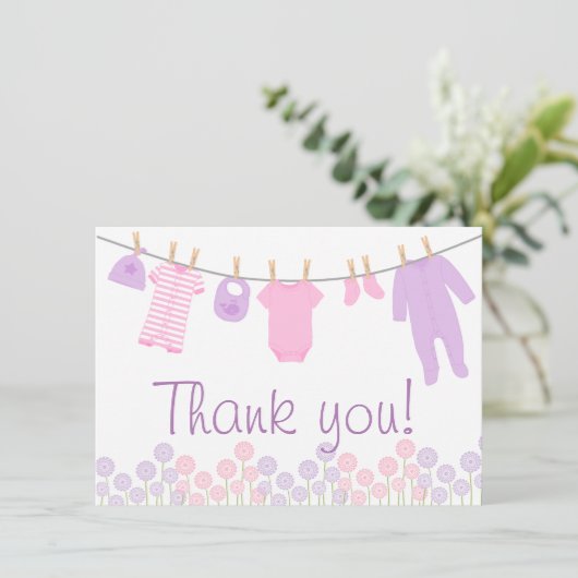 Het kleine Baby shower van Kleren dankt u Kaarten (Staand voorkant)
