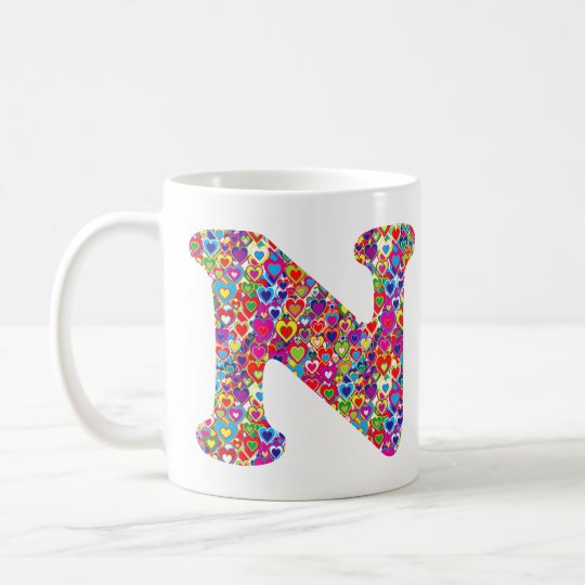 Het Kleurrijke Dynamische Hart Gevulde N Monogram Koffiemok