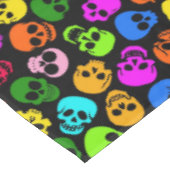 Het kleurrijke patroon van Schedels in zwarte Tafelkleed (Gekanteld)