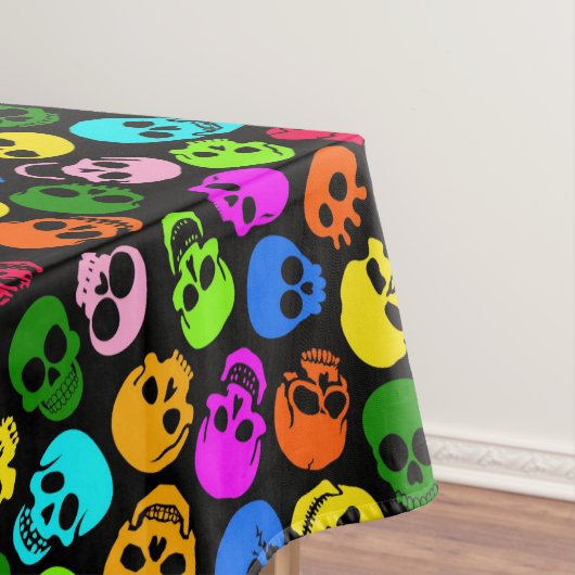 Het kleurrijke patroon van Schedels in zwarte Tafelkleed (Voorbeeld)