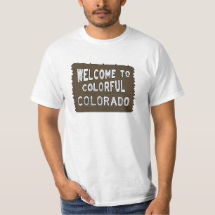 Het kleurrijke t - shirt van de het welkome