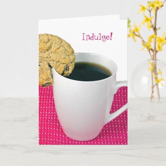 het koekje en de koffieverjaardag van de kaart (Gele Bloem)