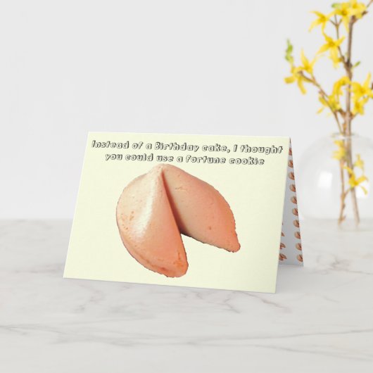 Het Koekje van het fortuin versus de Cake van de Kaart (Gele Bloem)