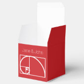 Het komt neer op Cherry Favor Box Bedankdoosjes (Geopend)