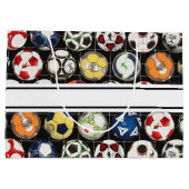 Het kost ballen om voetbal te spelen large cadeautasje (Achterkant)