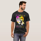 Het kost een speciale grootmoeder om te horen wat t-shirt (Voorkant volledig)