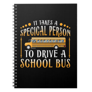 Het kost een speciale persoon om een schoolbus te notitieboek