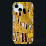 Het kusschema van Gustav Klimt, Art Nouveau iPhone 15 Case<br><div class="desc">De Kus (patroondetail) van Gustav Klimt is een vintage-kunstschilderij uit het symbolisme van het Victoriaans tijdperk. Dit detail is afkomstig van een liefdes- en romantische schilderij met een romantisch stel in verschillende tinten goud, symbolen en patronen, die elkaar kussen tegen een bronzen achtergrond. Over de kunstenaar: Gustav Klimt (1862-1918) was...</div>