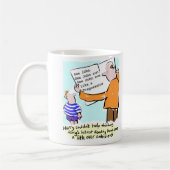 Het leesboek van het kind is nogal ambitieus. lera koffiemok (Links)