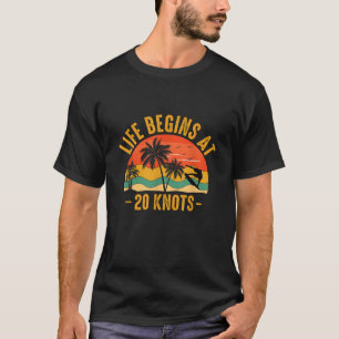 Het leven begint bij 20 knopen juli Fanny Summer T-shirt