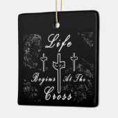 Het leven begint bij het kruis keramisch ornament (Links)