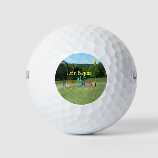 Het leven begint bij Pensioen-het spelen Golf Golfballen (Voorkant)