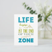 Het leven begint Inspirerend Citaat Typografie Dru Briefkaart (Staand voorkant)