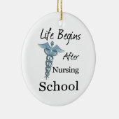 Het leven begint na de verpleegschool keramisch ornament (Rechts)