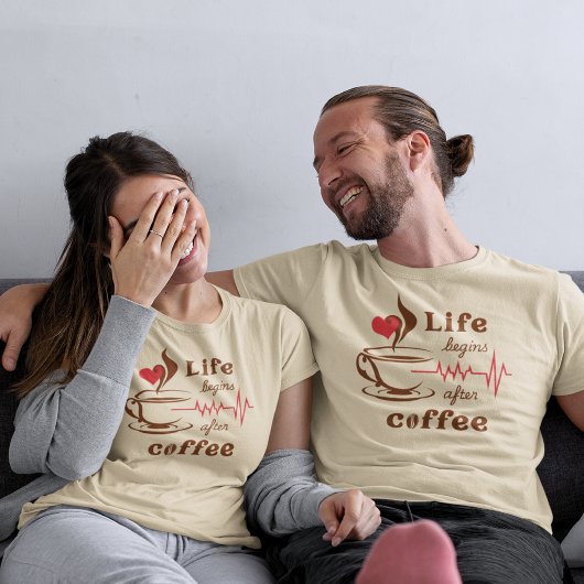 Het Leven Begint Na Koffie  T-shirt